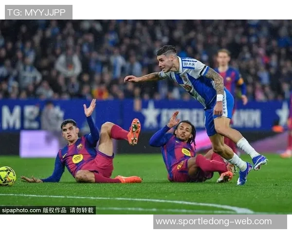 弗里克确认埃里克加西亚能出战塞尔塔强调需妥善照顾年轻球员亚马尔