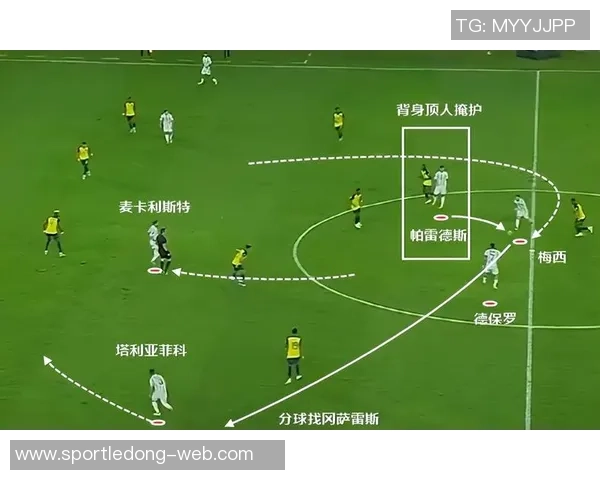 麦卡利斯特分析维尔茨与埃基蒂克的默契配合及其创造机会的战术优势